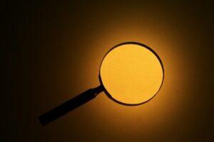 magnifying-glass-699777_1280