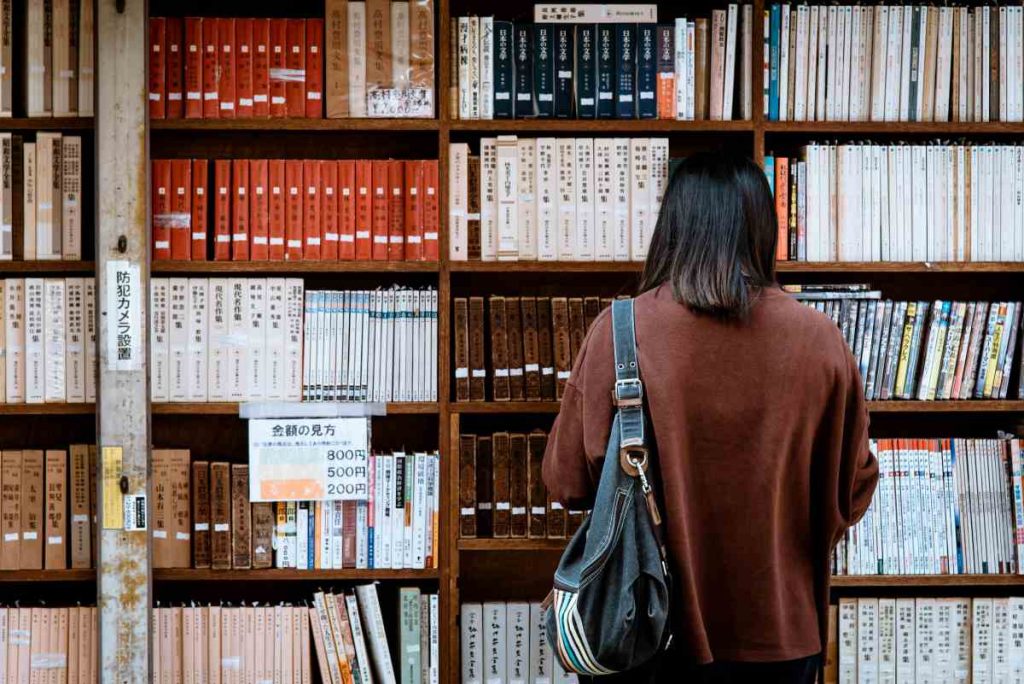 Immagine-biblioteca